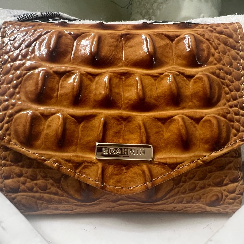 NWT Brahim Small Veronica Wallet